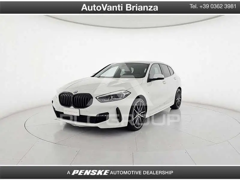 2023 BMW 118