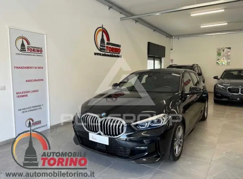 2023 BMW 118
