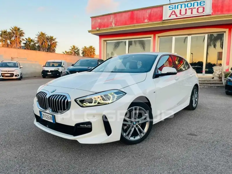 2023 BMW 118