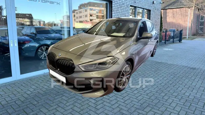 2023 BMW 118