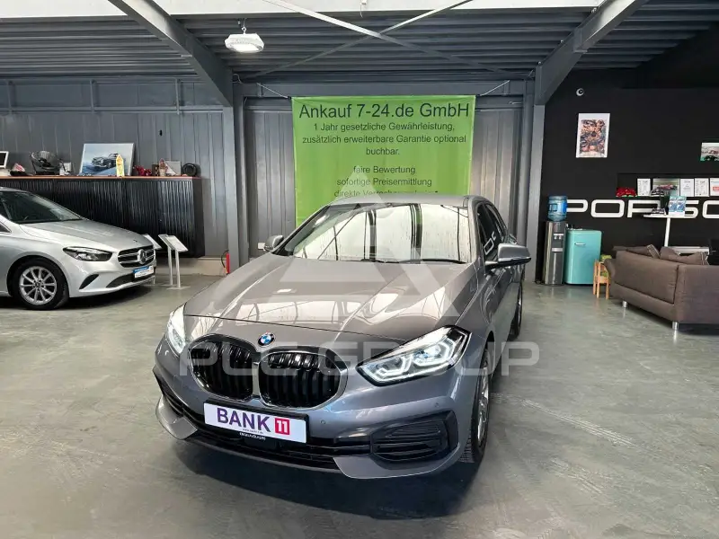 2023 BMW 118