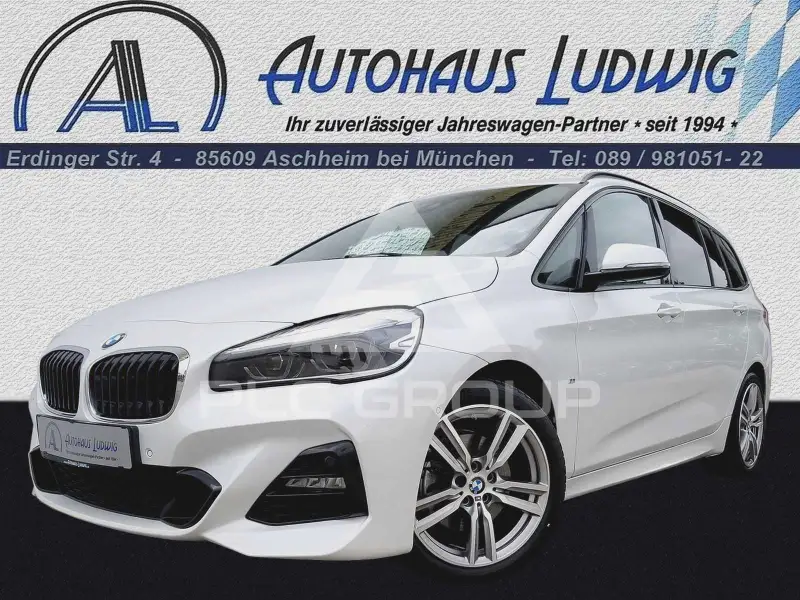 2023 BMW 218
