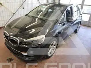 2023 BMW 218