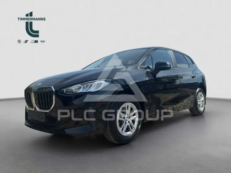 2023 BMW 220