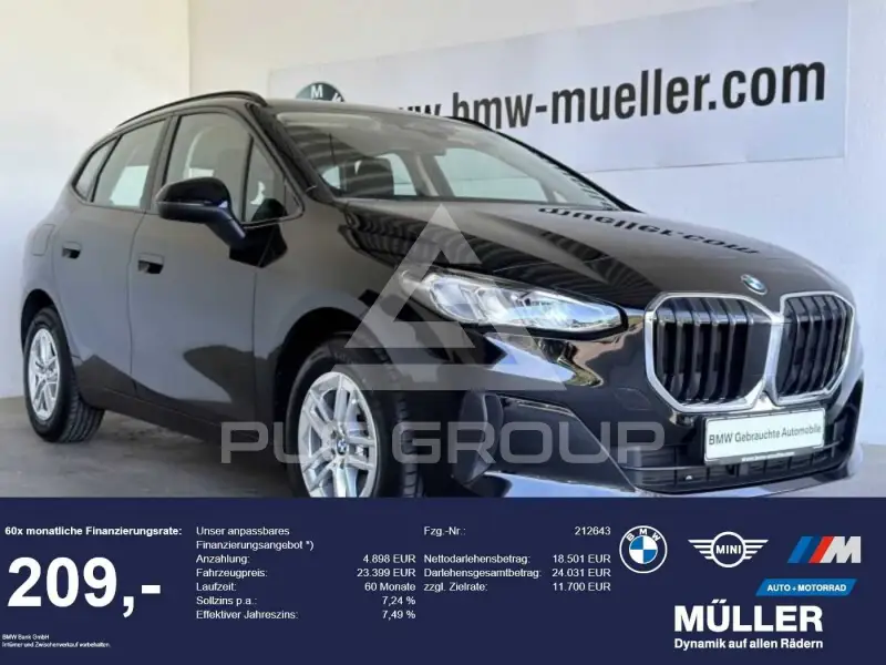 2023 BMW 220