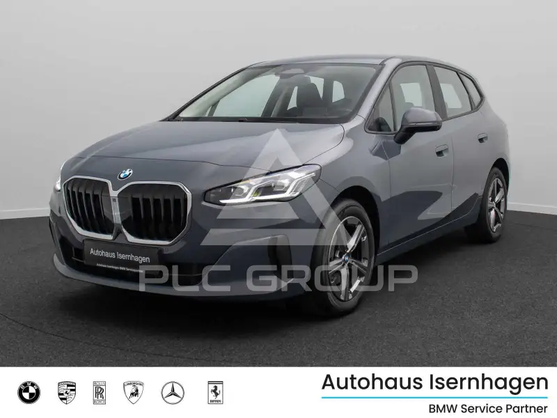 2023 BMW 220