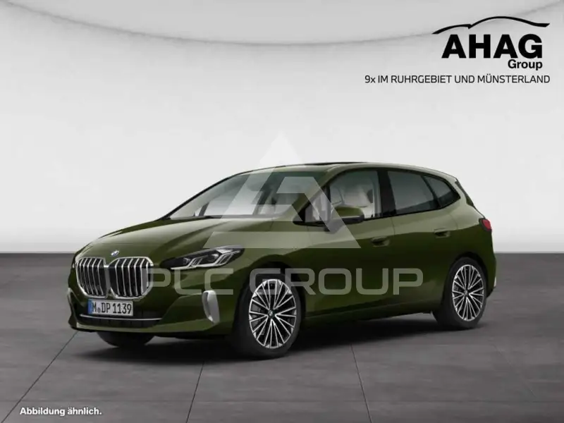 2023 BMW 220