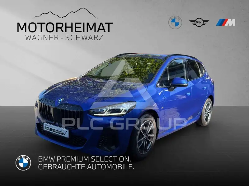 2023 BMW 220