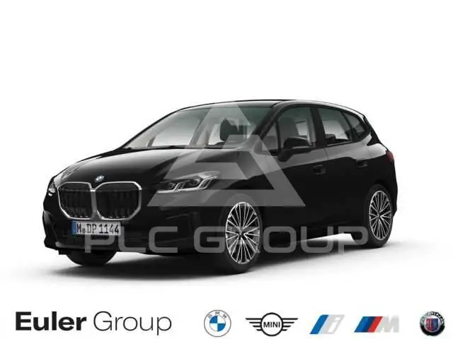 2023 BMW 220