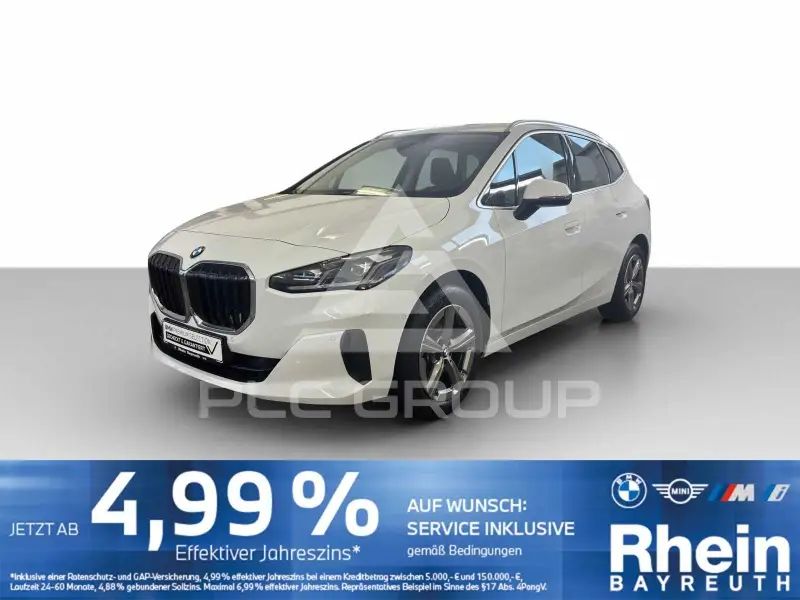 2023 BMW 220