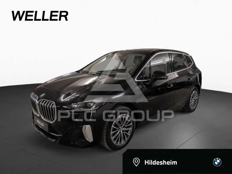 2023 BMW 220