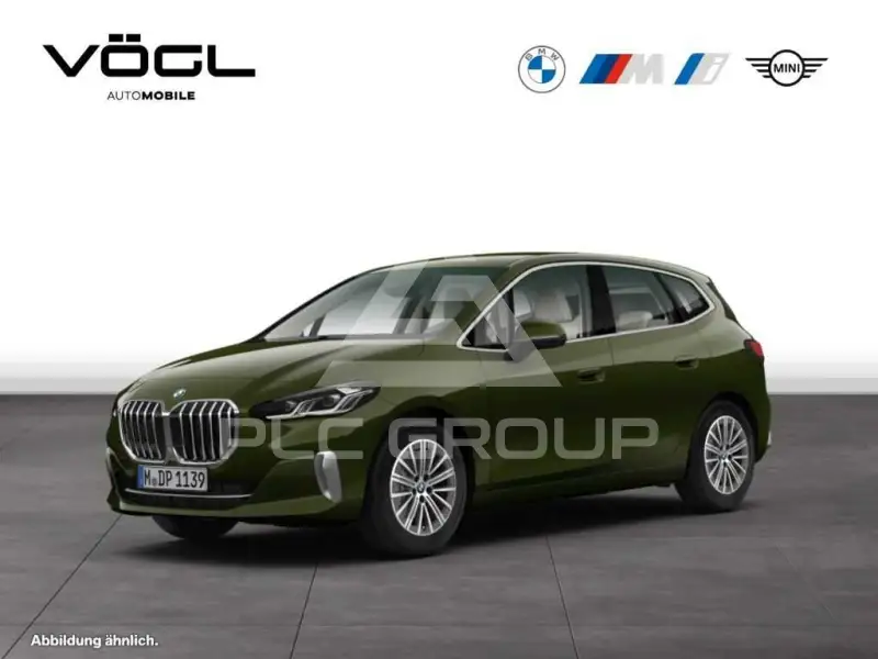 2023 BMW 220