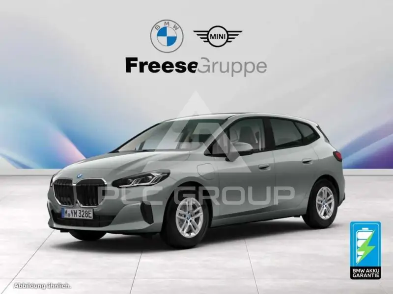 2023 BMW 225