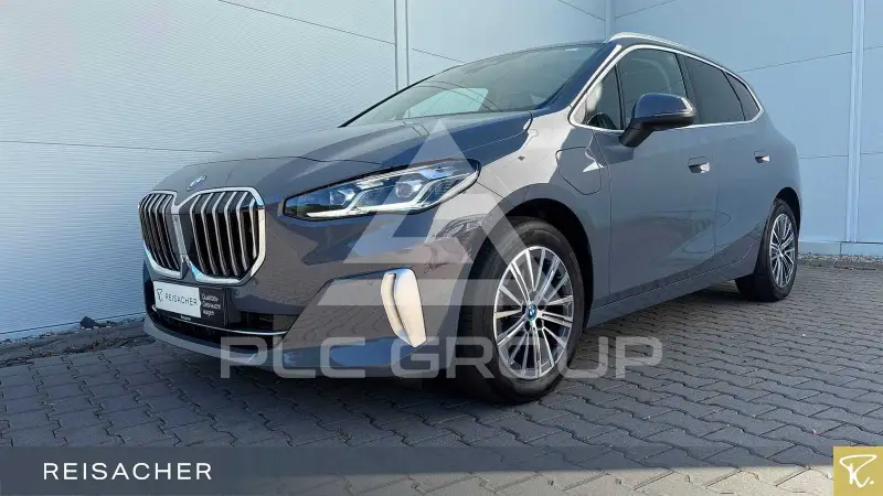 2023 BMW 225