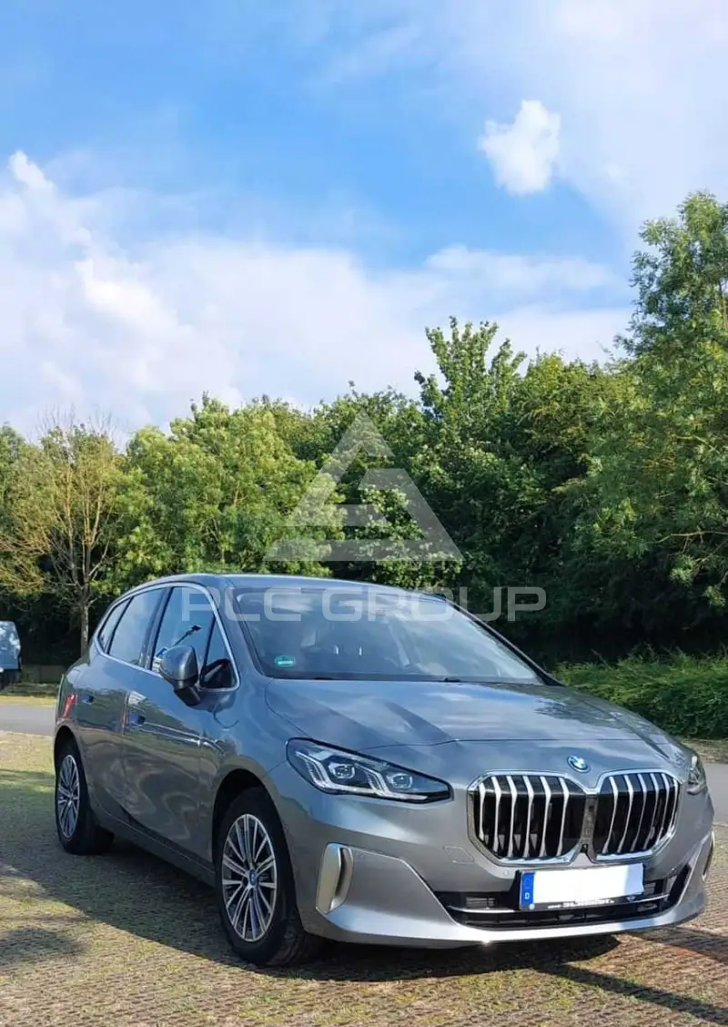 2023 BMW 225
