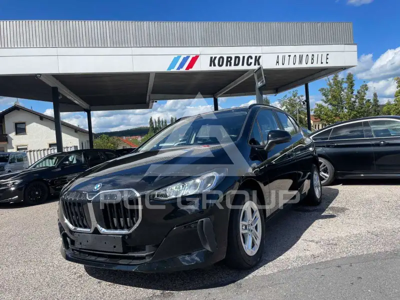2023 BMW 225