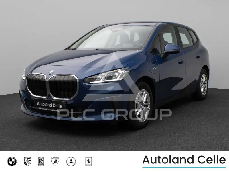 2023 BMW 225