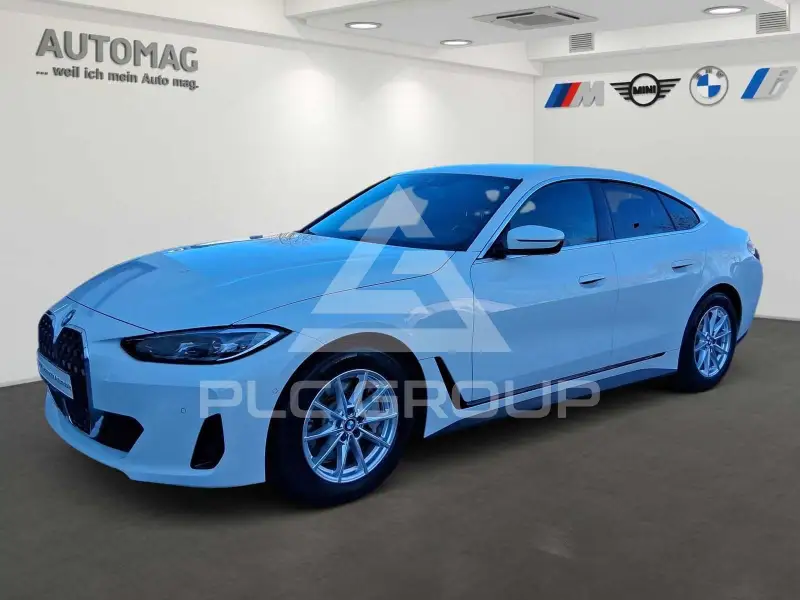2023 BMW 430