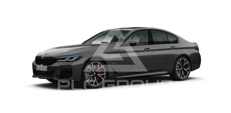 2023 BMW 550M
