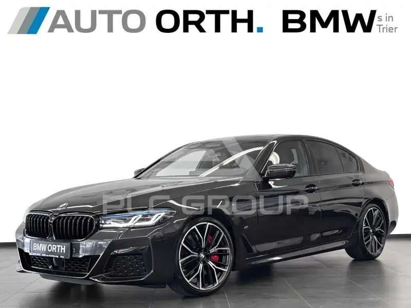 2023 BMW 550M