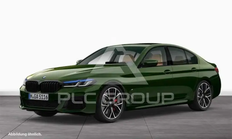 2023 BMW 550M