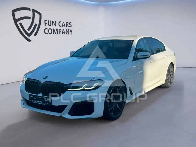 2023 BMW 550M