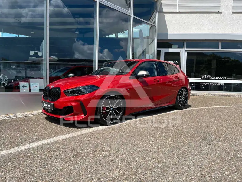 2023 BMW M1