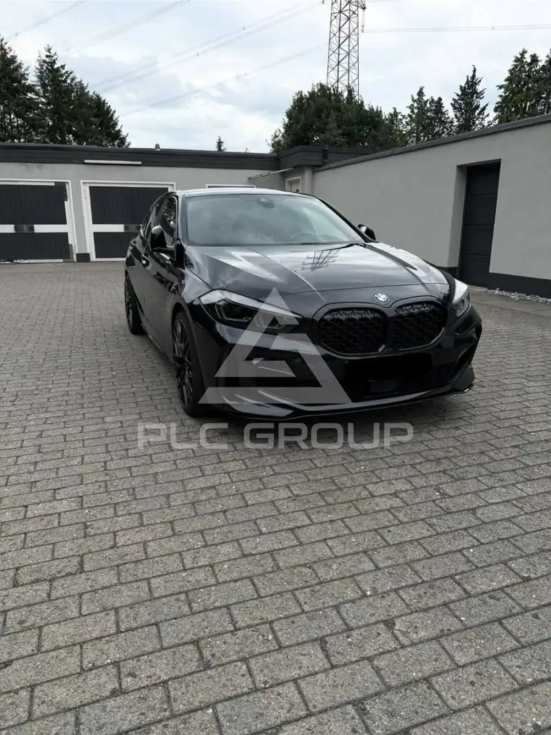 2023 BMW M1