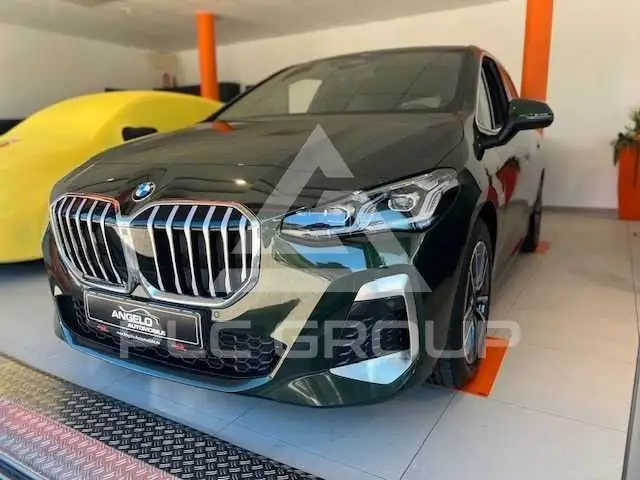 2023 BMW 218