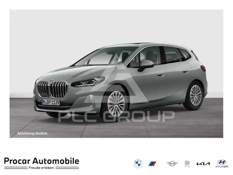 2023 BMW 218