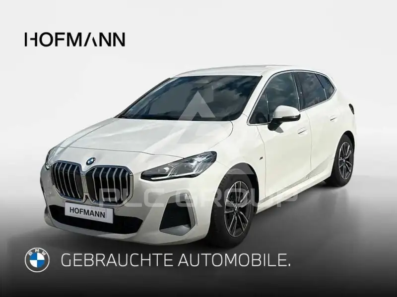 2023 BMW 218