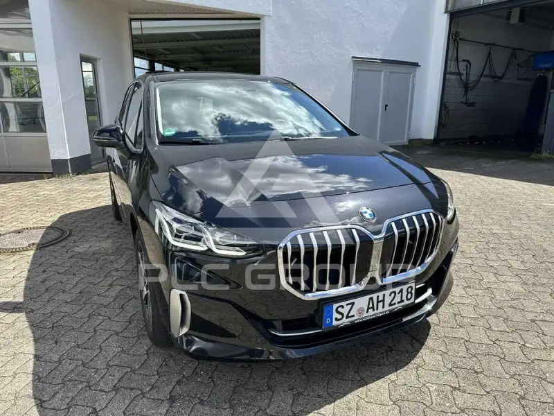 2023 BMW 218