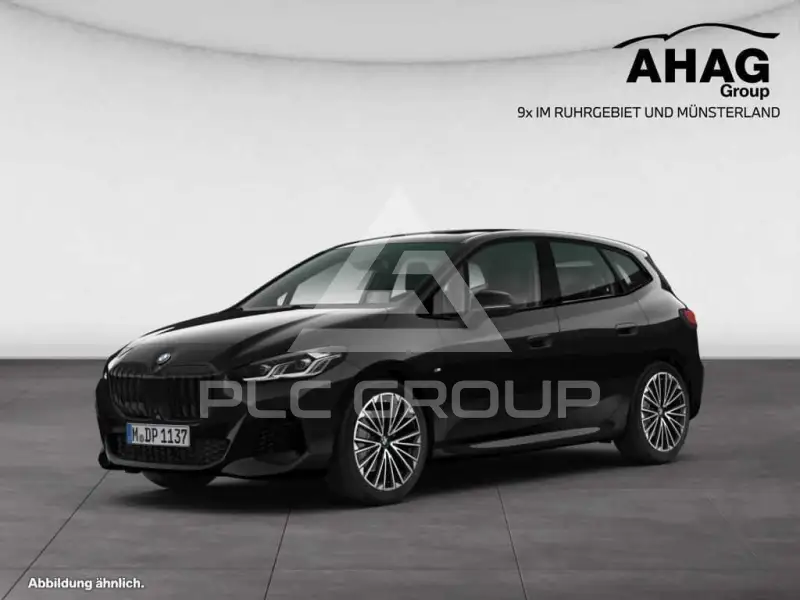 2023 BMW 218