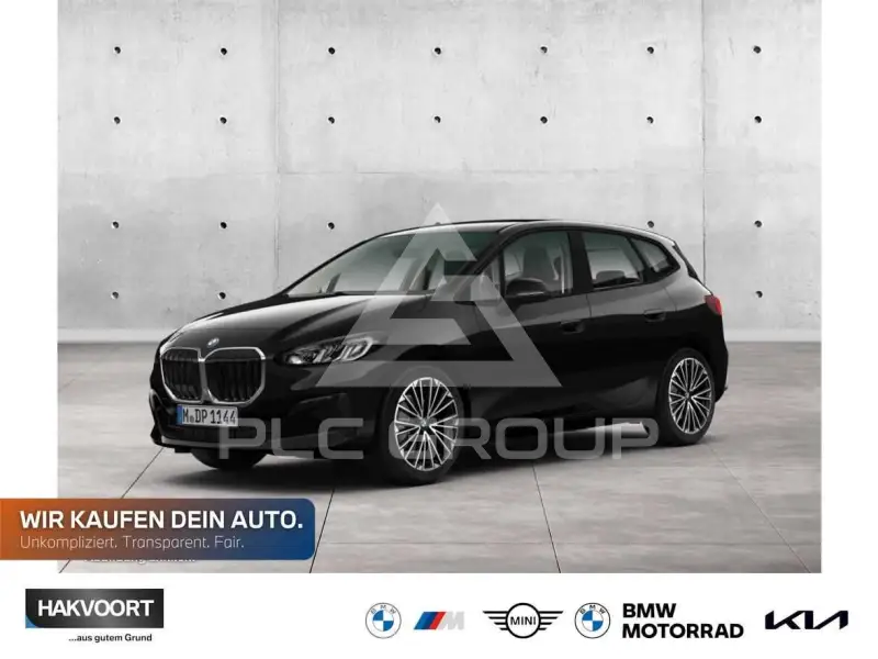 2023 BMW 218