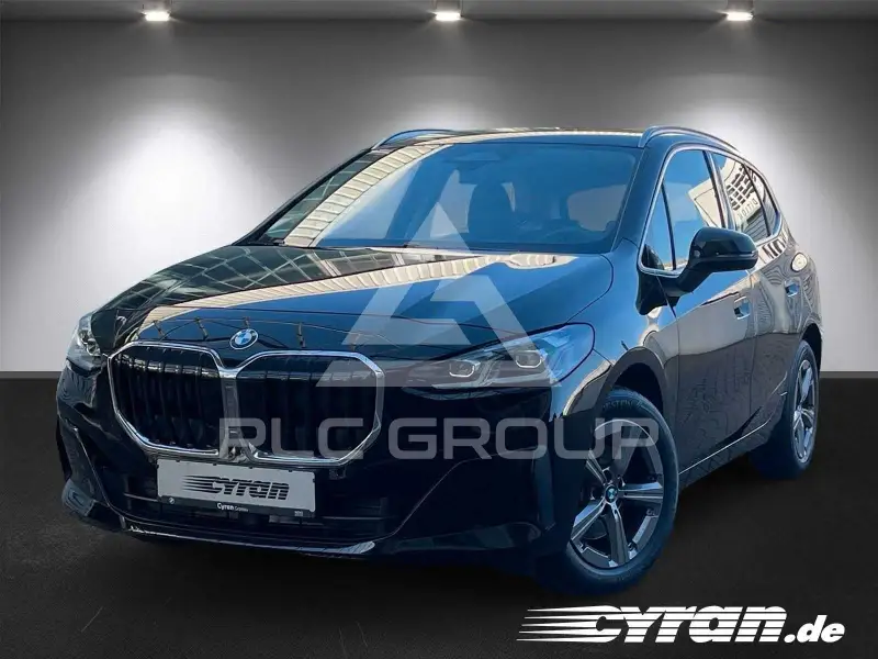 2023 BMW 218