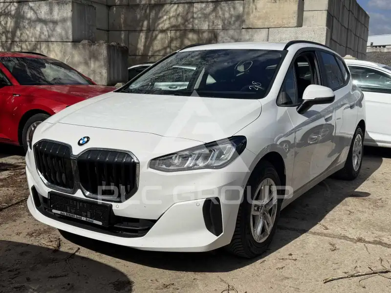 2023 BMW 218