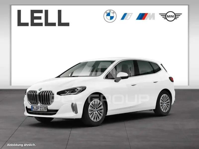 2023 BMW 218