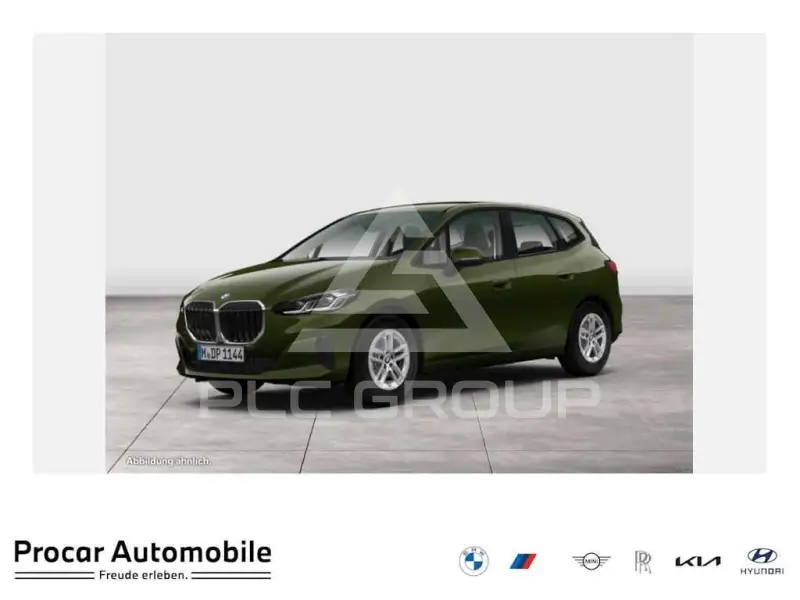 2023 BMW 218