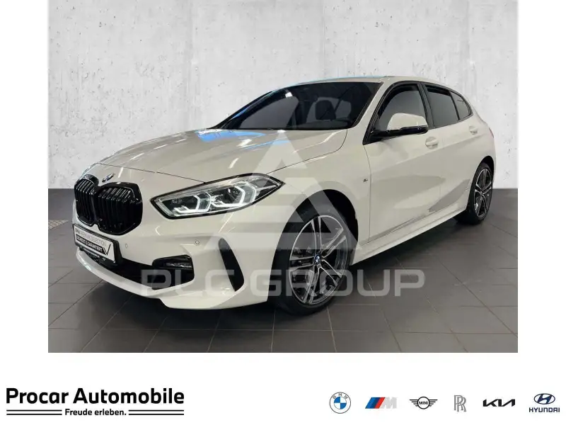 2023 BMW 120