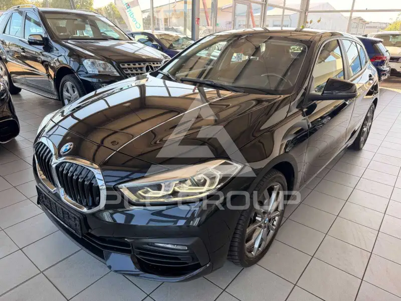 2023 BMW 120