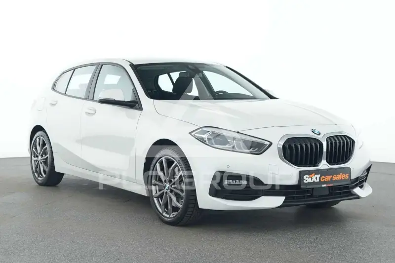 2023 BMW 120