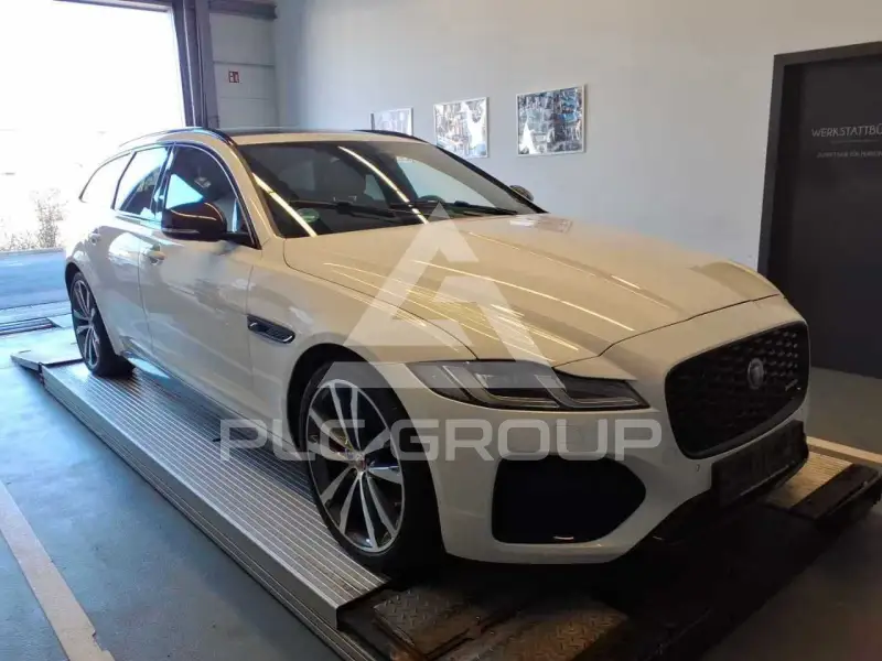 2023 Jaguar XF