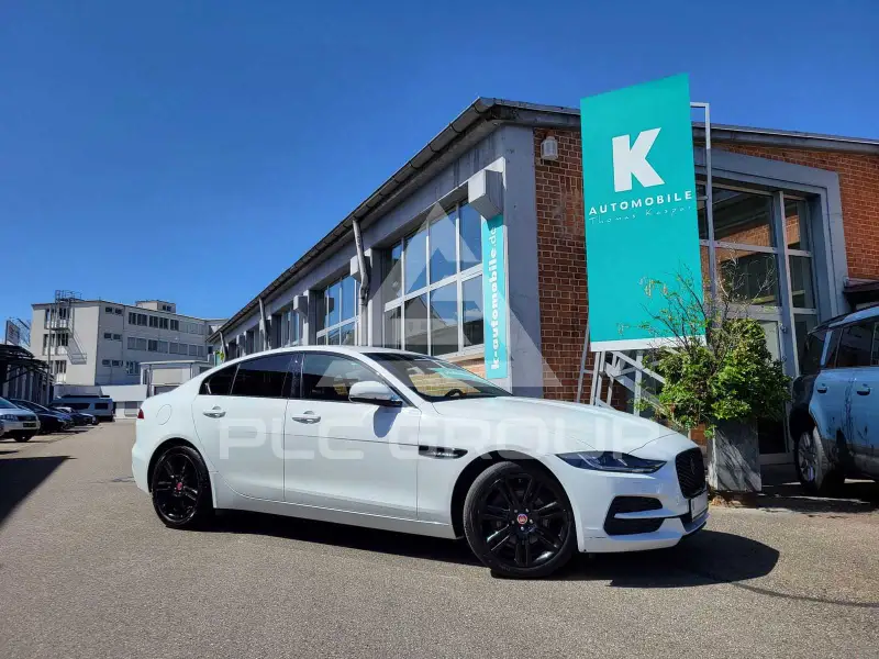 2023 Jaguar XE