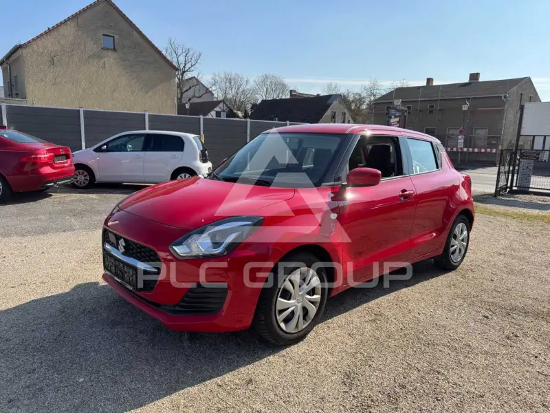 2023 Suzuki SWIFT