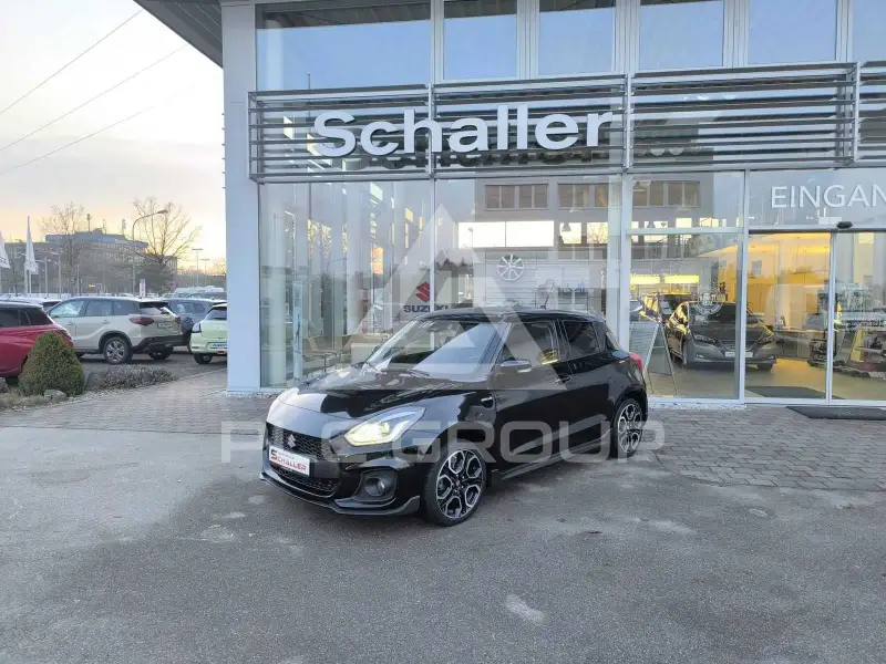 2023 Suzuki SWIFT