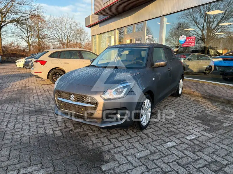 2023 Suzuki SWIFT
