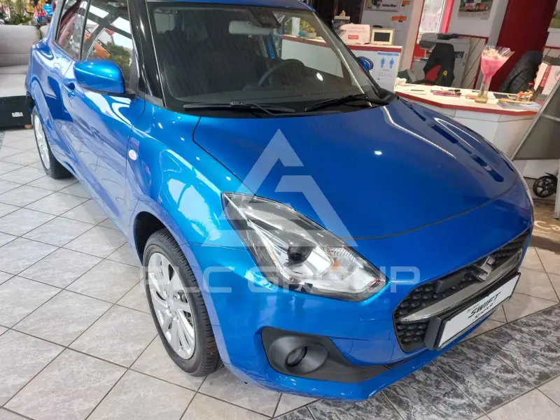 2023 Suzuki SWIFT