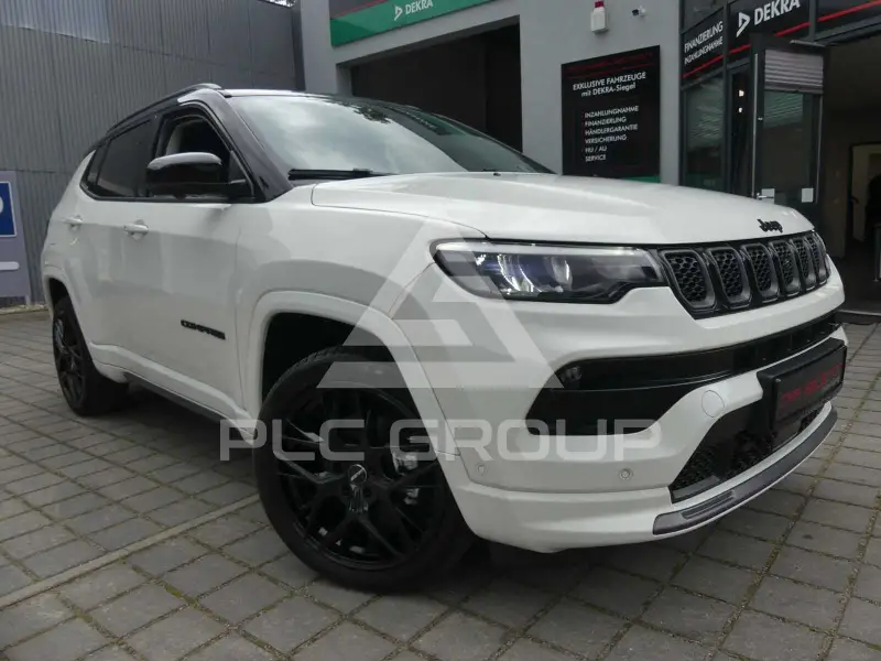 2023 Jeep COMPASS