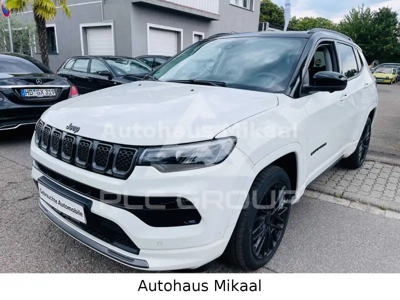 2023 Jeep COMPASS