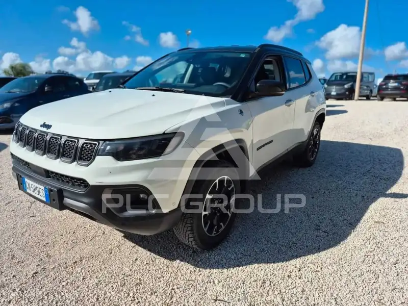 2023 Jeep COMPASS